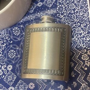 King’s Pewter flask, Thailand 97